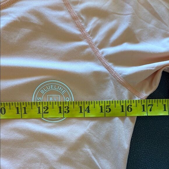 Blueline Surf& Paddle Co Peach Long Sleeve Women's Top size small - Picture 8 of 10